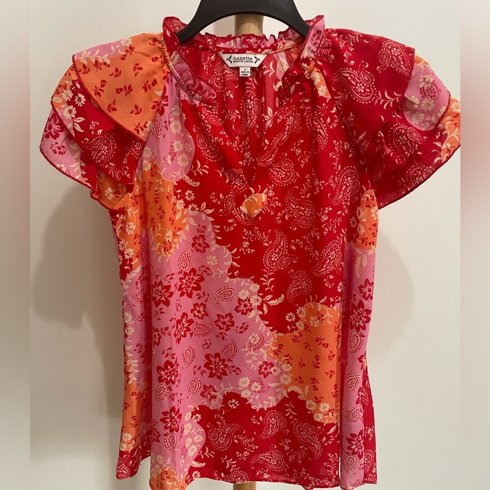 NWT Women's Red, Orange and Pink Floral Top by Nanette Lepore Size Small